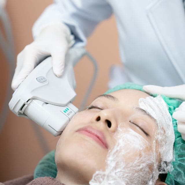Aesthetic equipment therapy